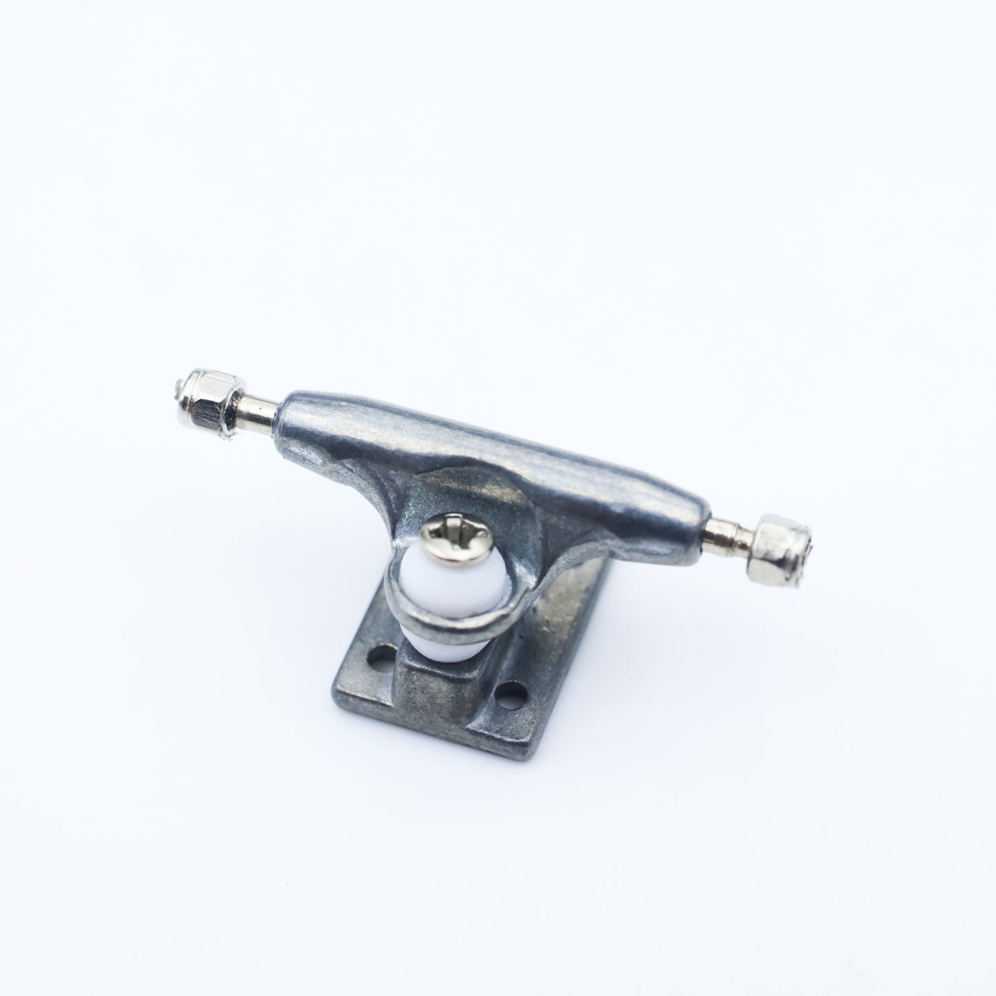 26mm V3 Fingerboard Trucks Normal/Inverted Kingpin