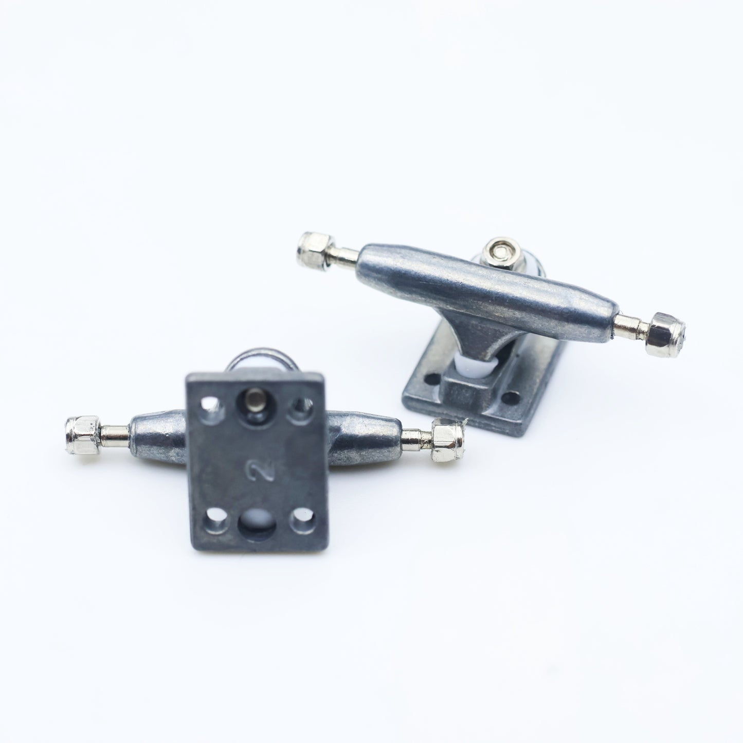 26mm V3 Fingerboard Trucks Normal/Inverted Kingpin