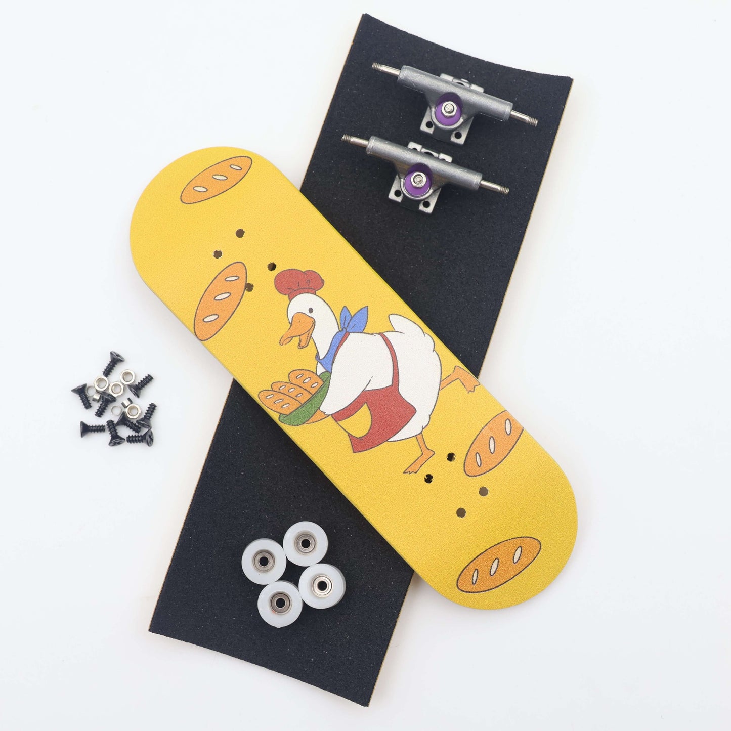 29mm Wooden Fingerboard Set with Pro Deck Metal Truck Bearing Wheels